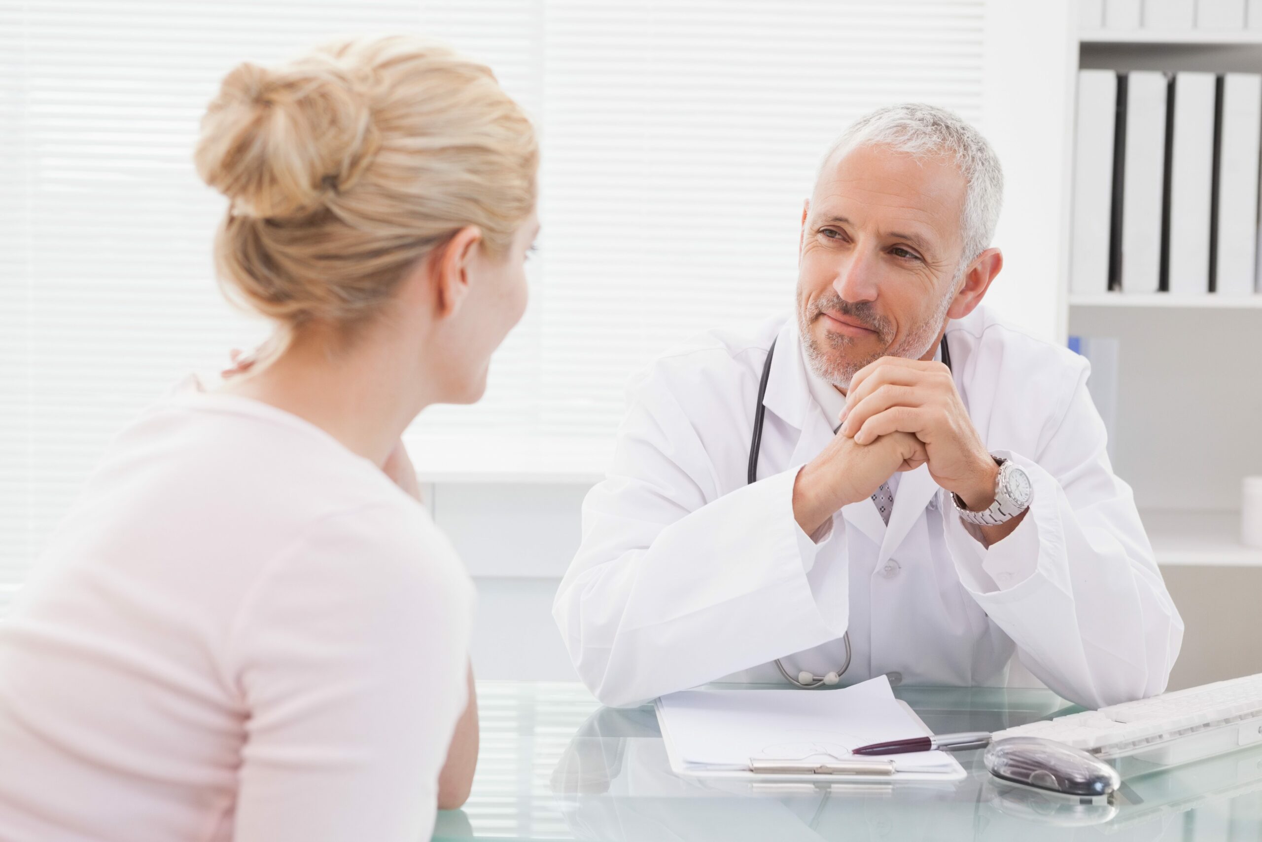 DEAR DOCTOR: HOW TO MARKET TO MOMS DEAR DOCTOR: HOW TO MARKET TO MOMS